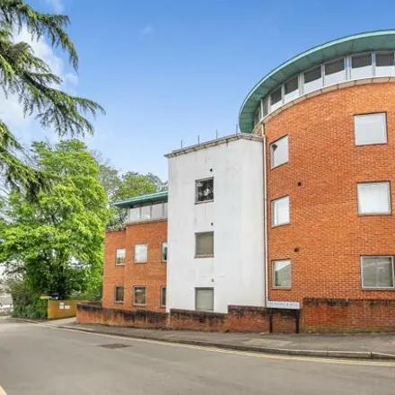 Buy this 2 bed apartment on 54 Brunswick Hill in Reading, RG1 7SH