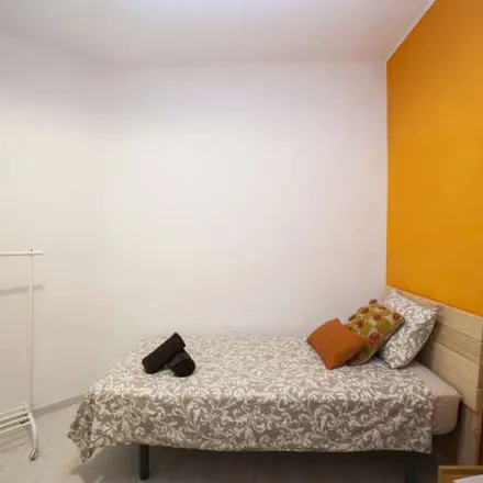 Image 2 - Carrer de Sardenya, 373, 08001 Barcelona, Spain - Apartment for rent