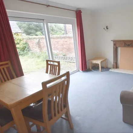 Rent this 4 bed house on Victoria Road in Loughborough Road, West Bridgford