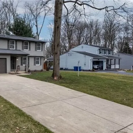Image 3 - 7850 Castle Rock Drive Northeast, Howland Center, Howland Township, OH 44484, USA - House for sale
