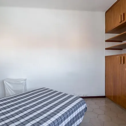 Image 4 - Carrer de Viladomat, 267 B, 08029 Barcelona, Spain - Apartment for rent