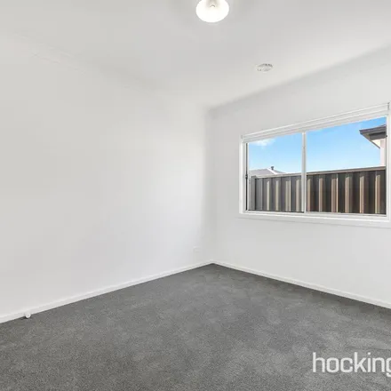 Image 2 - Edgedell Avenue, Kalkallo VIC 3064, Australia - Apartment for rent