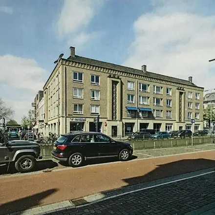 Rent this 2 bed apartment on Koninginnenlaan 12 in 5211 WG 's-Hertogenbosch, Netherlands