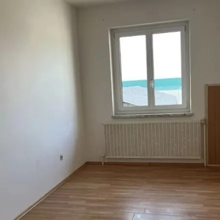 Rent this 1 bed apartment on Kirchenplatz 6 in 3580 Gemeinde Horn, Austria