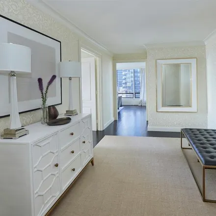 Image 8 - 860 UNITED NATIONS PLAZA 23E in New York - Apartment for sale