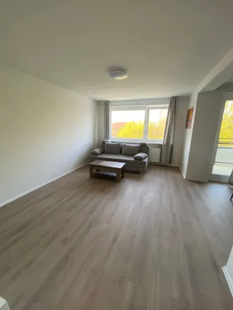 Rent this 3 bed apartment on Klotzenmoor 9 in 22453 Hamburg, Germany