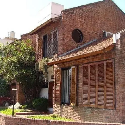 Buy this 3 bed house on América 3001 in Partido de La Matanza, 1753 Villa Luzuriaga