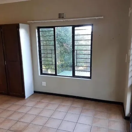 Image 2 - Jabu Ngcobo Drive, Mountview, Verulam, South Africa - Apartment for rent