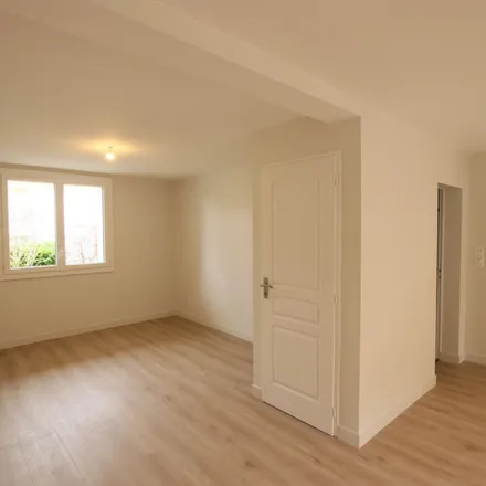 Rent this 5 bed apartment on 78 Rue Victor Hugo in 24000 Périgueux, France