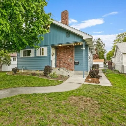 Buy this 4 bed house on 4938 North Post Street in Spokane, WA 99205