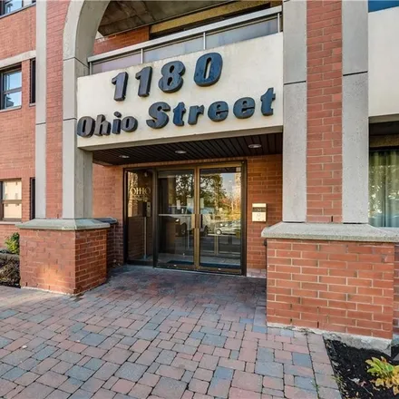 Image 3 - 1180 Ohio Street, Ottawa, ON K1H 8N6, Canada - Apartment for rent