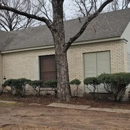 Image 1 - 1900 North Sylvania Avenue, Fort Worth, TX 76111, USA - House for sale