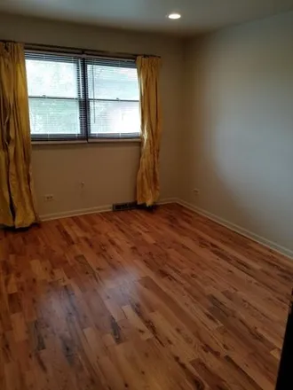 Image 5 - 8787 73rd Place, Justice, Lyons Township, IL 60458, USA - Apartment for rent