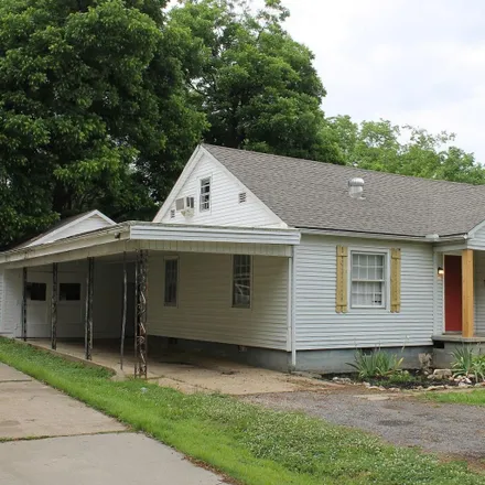 Buy this 3 bed house on 703 West Park Street in Paragould, AR 72450