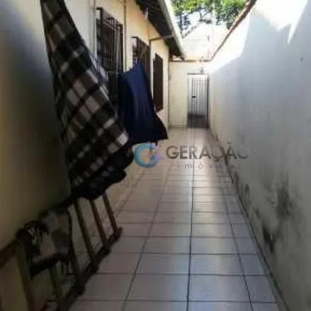 Buy this 3 bed house on Travessa das Glicínias in Jardim Motorama, São José dos Campos - SP