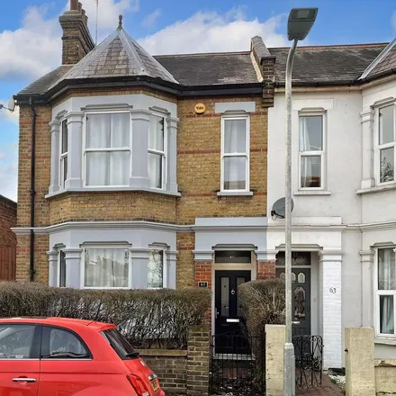Image 1 - Brightwell Avenue, Southend-on-Sea, SS0 9EP, United Kingdom - Duplex for rent