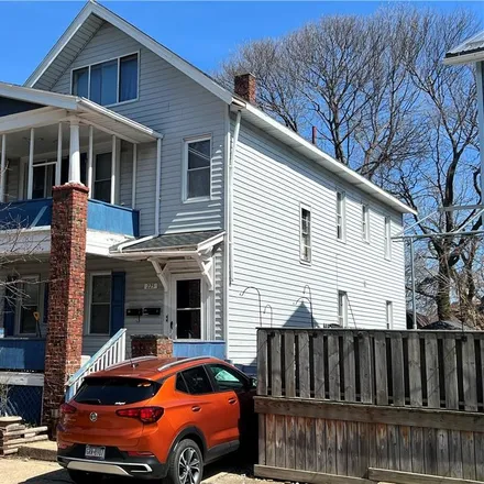 Buy this 4 bed duplex on 225 Liberty Street in Erie, PA 16507