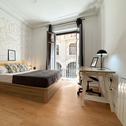 Rent this 7 bed room on Carrer de les Jonqueres in 4, 08003 Barcelona