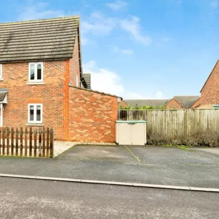 Buy this 3 bed duplex on 87 Willow Brook in Abingdon, OX14 1UL
