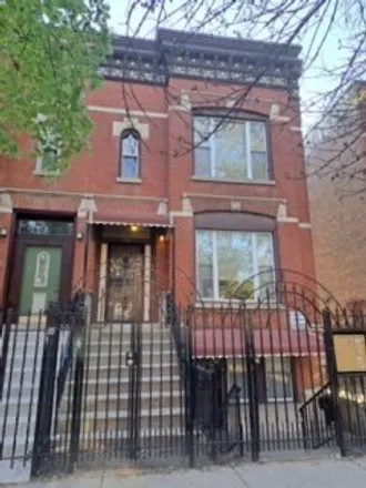 Rent this 3 bed house on 720 South Claremont Avenue in Chicago, IL 60612