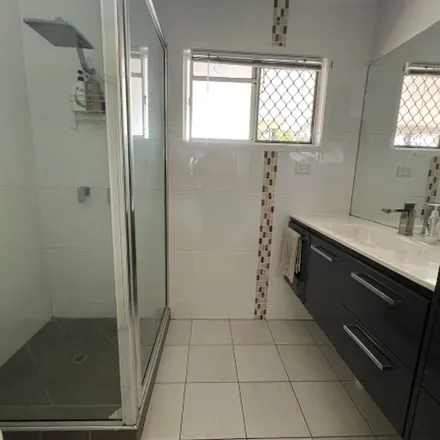 Rent this 5 bed apartment on Fraser Close in Kanimbla QLD 4870, Australia