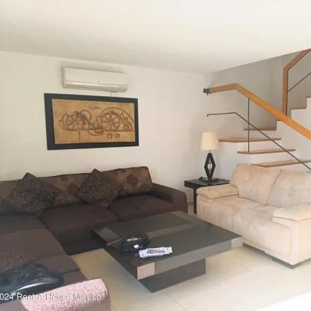 Rent this 3 bed house on Avenida Santa Lucía in Delegaciön Santa Rosa Jáuregui, 76100