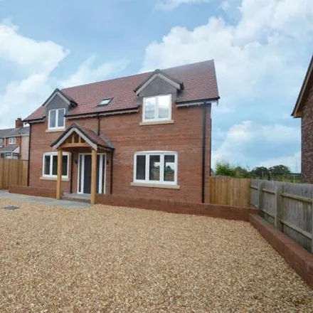 Buy this 4 bed house on Berwick Road in Walford, SY4 3AZ
