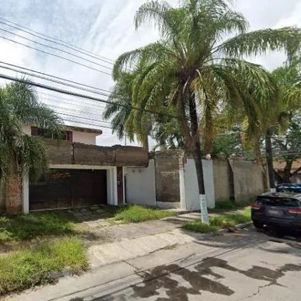 Buy this 4 bed house on Summerhill Los Belenes Zapopan in Calle Paseo de los Bambúes 853, Jardines de Tabachines