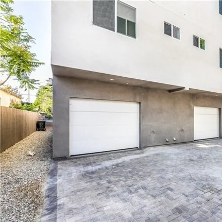 Image 5 - unnamed road, Los Angeles, CA 91601, USA - Townhouse for rent