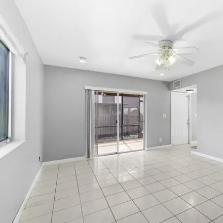 Image 4 - 2140 Sherwood Forest Blvd Apt 10, West Palm Beach, Florida, 33415 - Condo for sale