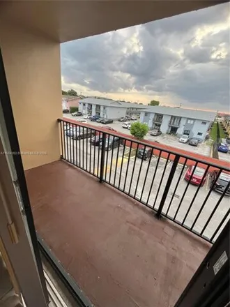 Rent this 2 bed townhouse on 2313 West 60th Street in Hialeah, FL 33016