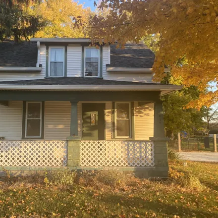 Buy this 3 bed house on 1620 West Main Street in Springfield, OH 45504