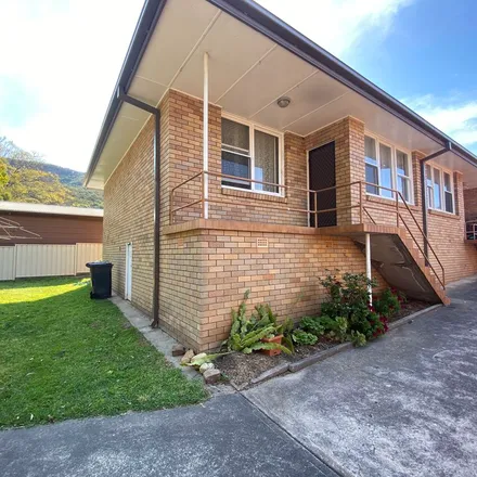 Rent this 2 bed apartment on Coxs Avenue in Wollongong City Council NSW 2518, Australia