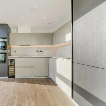 Image 3 - Perilla House, Stable Walk, London, E1 8FU, United Kingdom - Apartment for rent