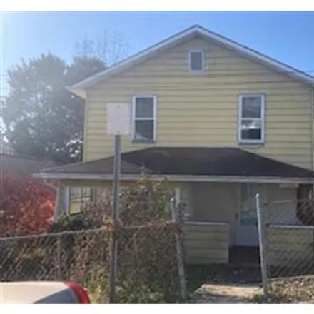 Buy this 3 bed house on 1502 Beech Street in Huntington, WV 25701