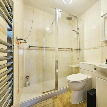 Image 3 - Church Court Grove, Broadstairs, CT10 2YH, United Kingdom - Apartment for sale