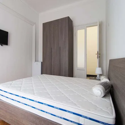 Rent this 6 bed room on Carlo Borsani in Via Giovanni da Milano, 20133 Milan MI