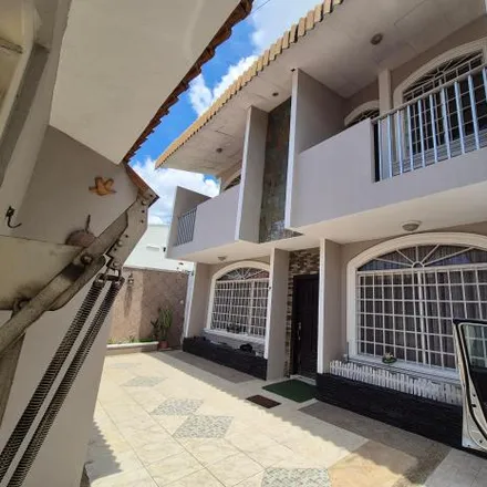 Buy this 5 bed house on El Oro in 090109, Guayaquil