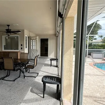 Image 4 - 3970 Southeast 21st Place, Cape Coral, FL 33904, USA - House for rent