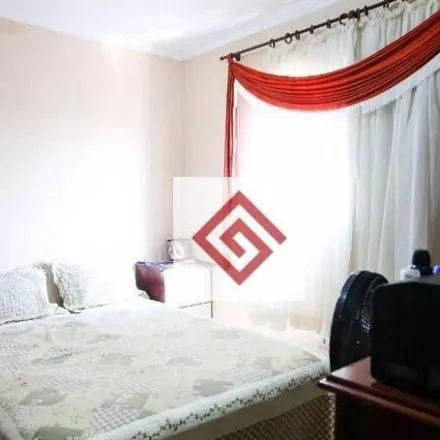 Buy this 2 bed apartment on Rua Almada 1212 in Jardim Santo Alberto, Santo André - SP