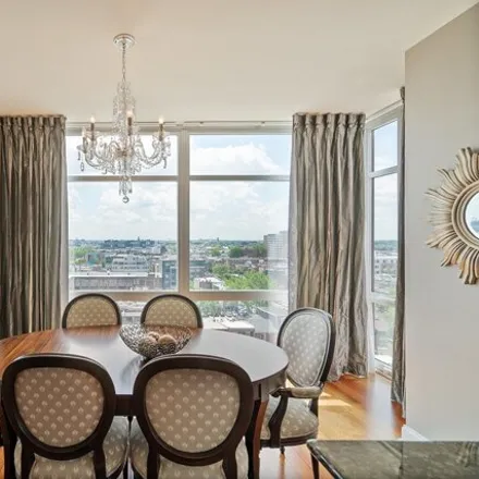 Image 6 - Washington Avenue, Philadelphia, PA 19146, USA - Condo for sale