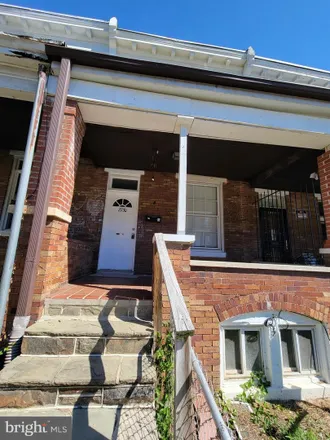 Image 2 - 2720 Winchester Street, Baltimore, MD 21216, USA - Townhouse for sale