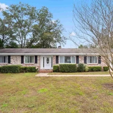 Rent this 4 bed house on 95 Cunningham Place in Escambia County, FL 32506
