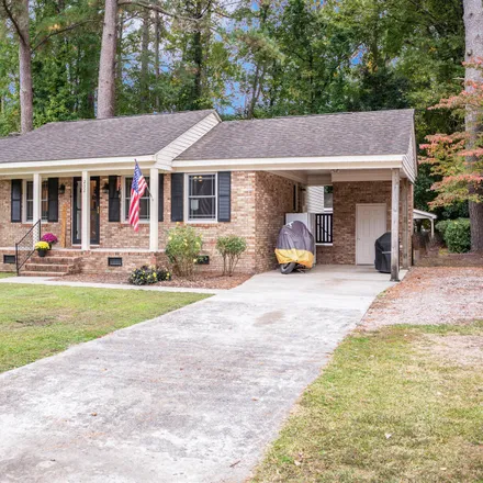 Buy this 3 bed house on 202 Lindenwood Drive in Belvedere, Greenville