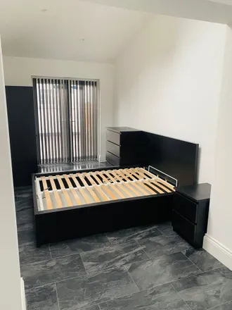 Rent this studio apartment on York Road in London, IG1 3AE