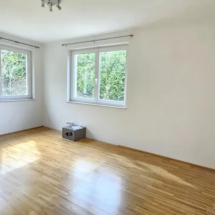 Rent this 4 bed apartment on Wiener Wohnen in Billrothstraße, 1190 Vienna