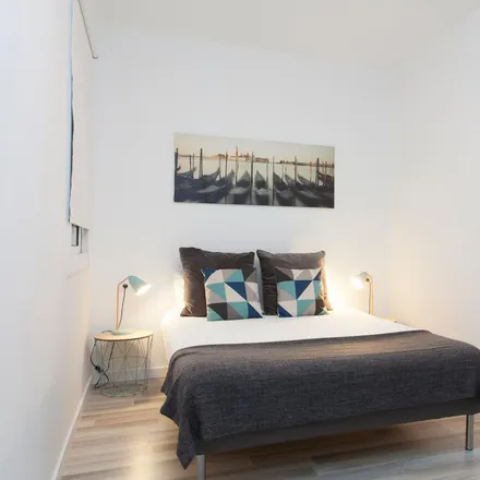Rent this 3 bed apartment on Carrer de Calàbria in 127, 08001 Barcelona