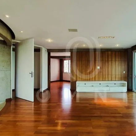 Rent this 3 bed apartment on Rua das Goiabeiras in Jardim, Santo André - SP