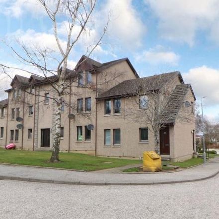 Rent this 2 bed apartment on Esslemont Drive in Inverurie, AB51 4JP