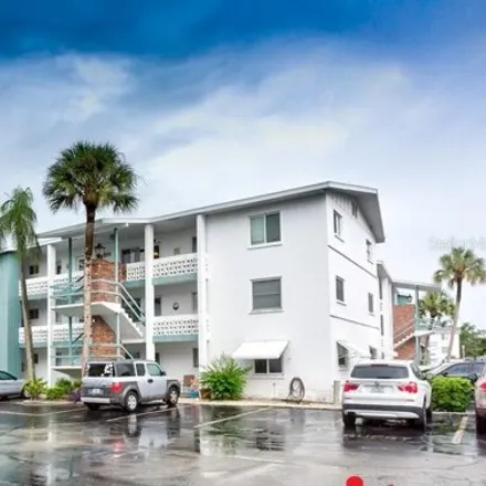 Rent this 1 bed condo on 1822 Restful Dr # M25 in Bradenton, Florida
